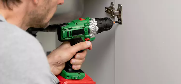 Commercial Door Hinge Repair Calverton