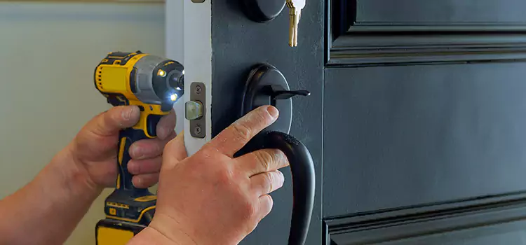 Locksmith Emergency Service Calverton