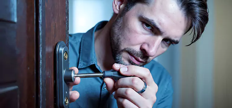 Eviction Locksmith Calverton