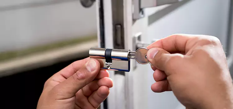 Emergency Locksmith for House Calverton